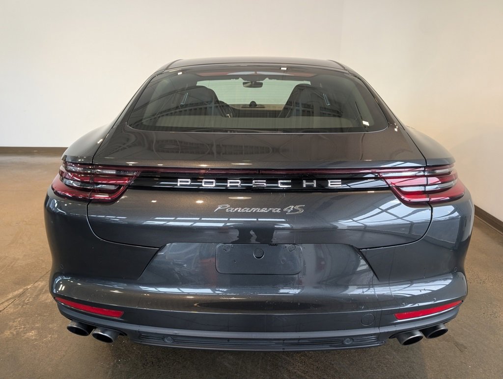 Used 2018 Porsche Panamera 4S image 4