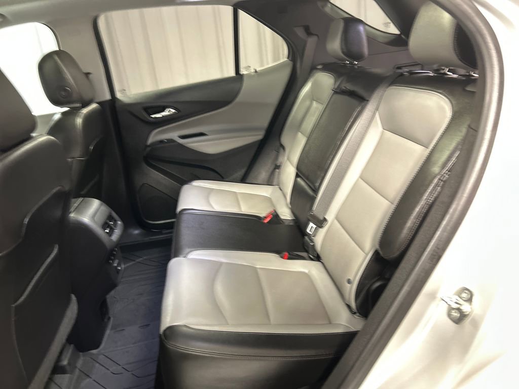 Used 2021 Chevrolet Equinox Premier FWD image 24