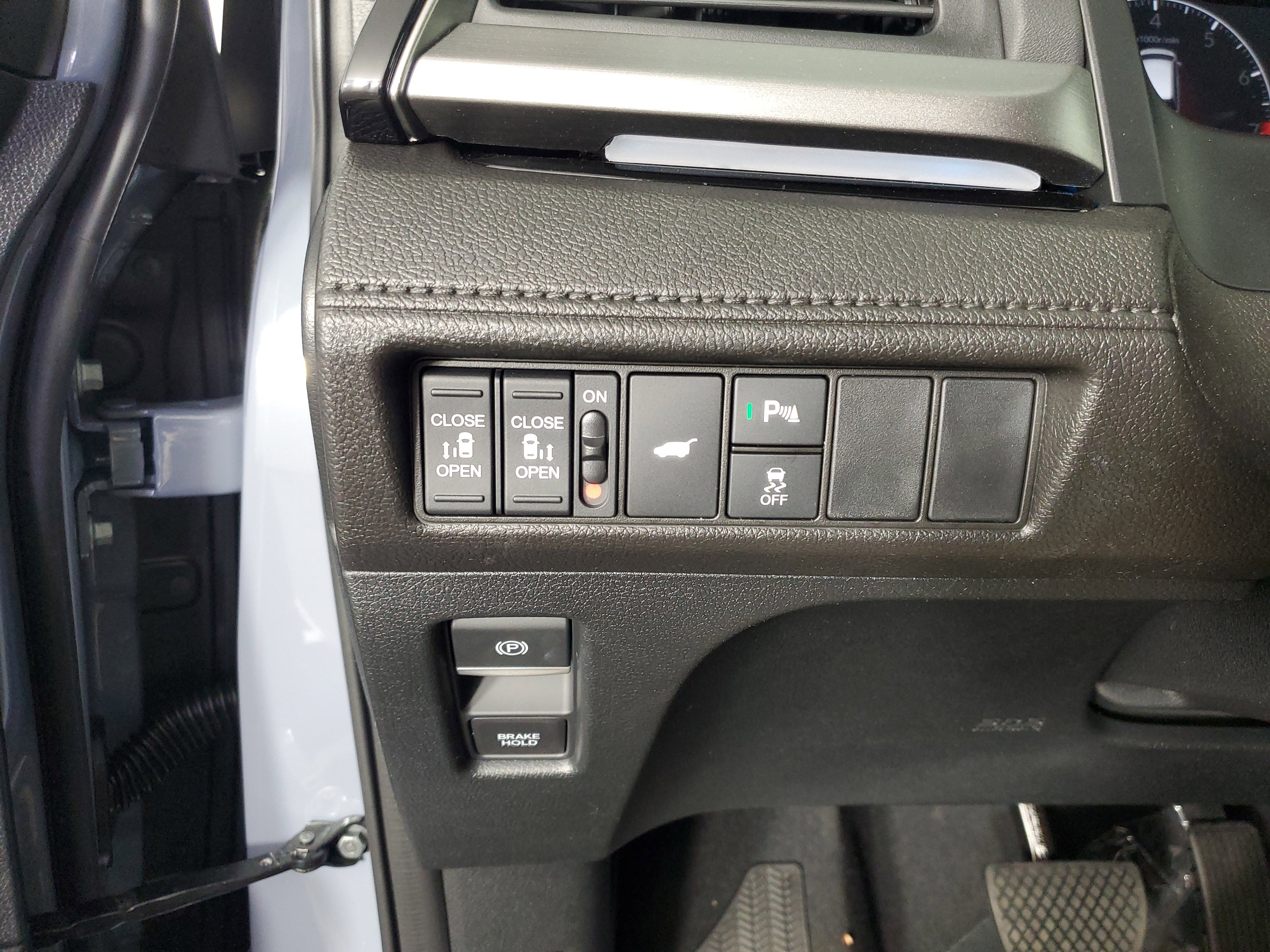 New 2026 Honda Odyssey Touring image 29