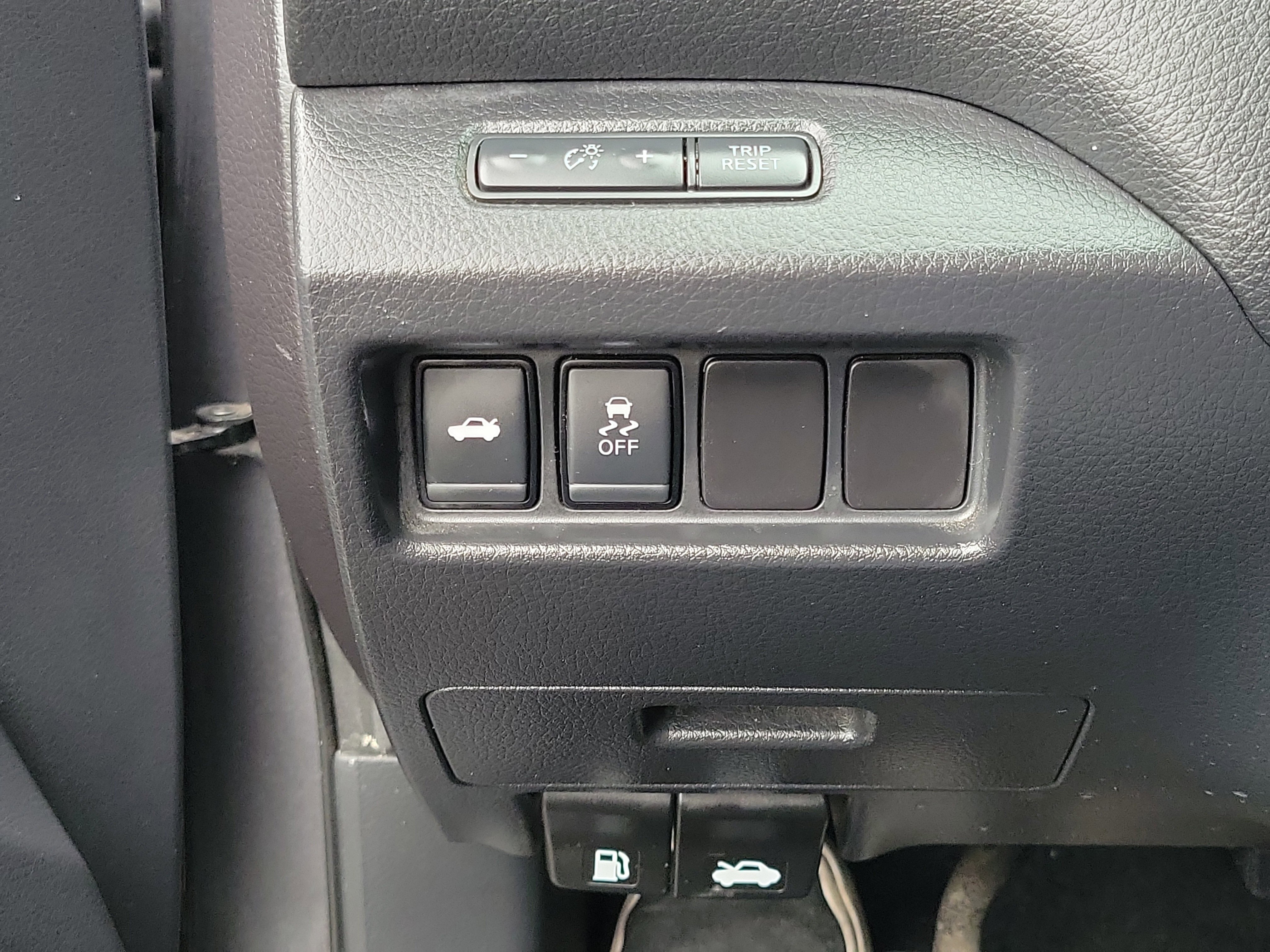 Used 2017 Nissan Altima 2.5 S w/ Power Driver Seat Package FWD image 12