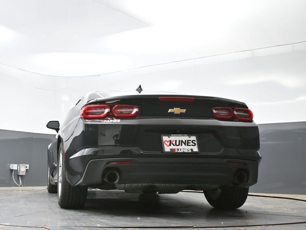 Used 2023 Chevrolet Camaro LT RWD image 79