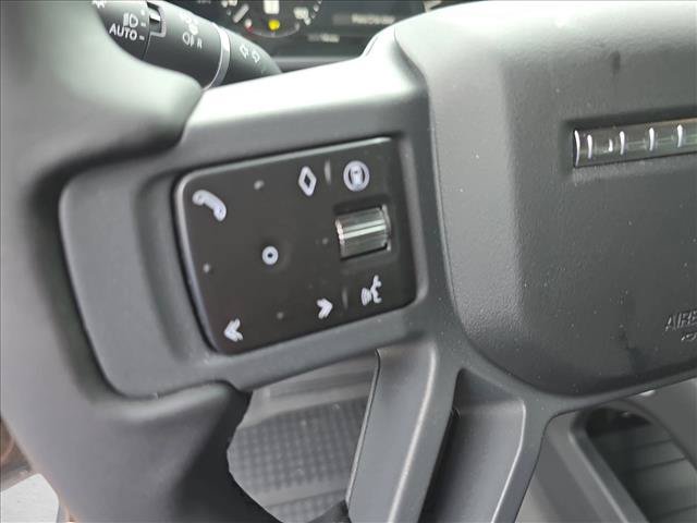 New 2026 Land Rover Defender 90 X-Dynamic SE AWD/4WD image 16