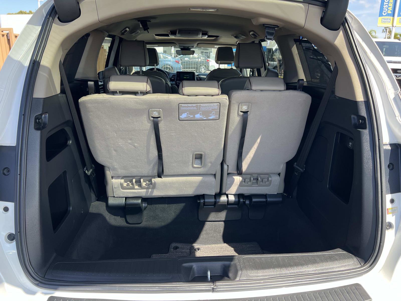 Certified 2024 Honda Odyssey Elite image 26