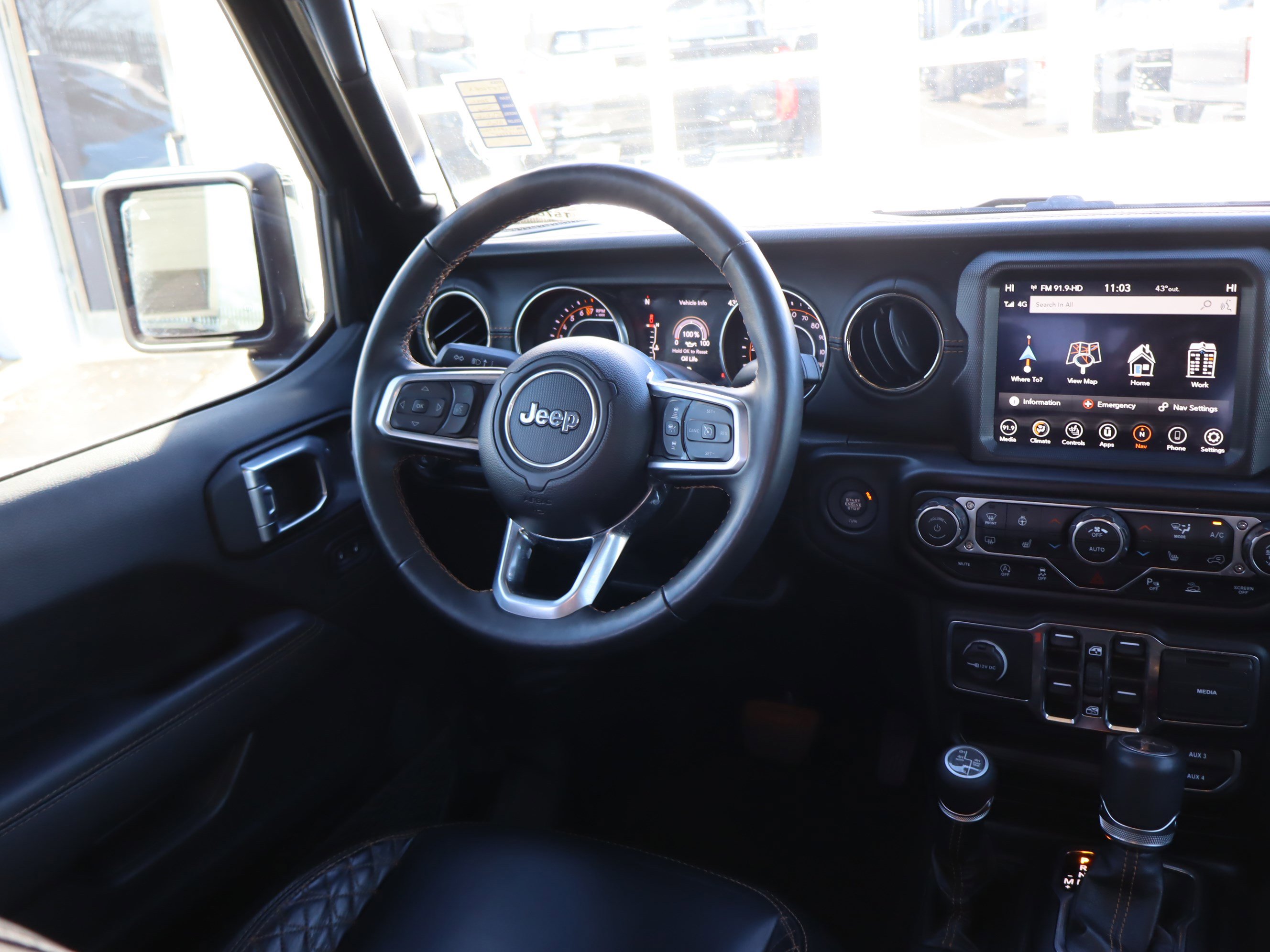 Used 2022 Jeep Gladiator Overland image 15