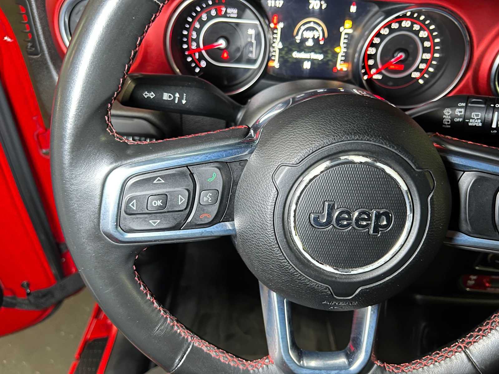 Used 2018 Jeep Wrangler Rubicon AWD/4WD image 23