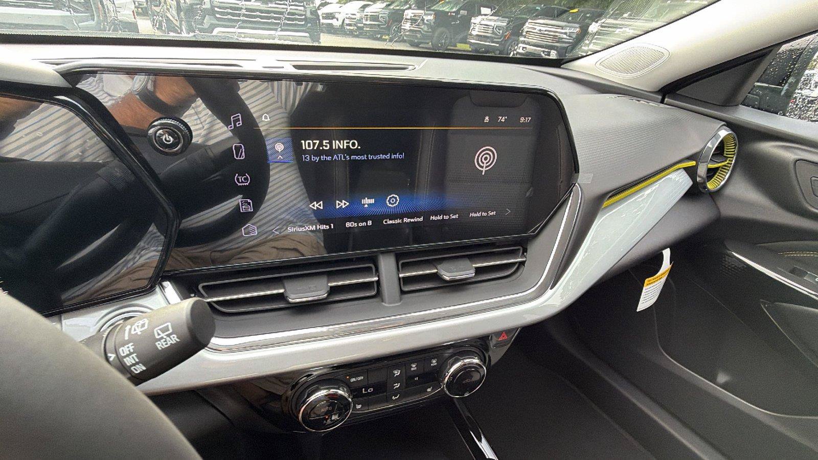 New 2026 Chevrolet Trax LT w/ Driver Confidence Package FWD image 25
