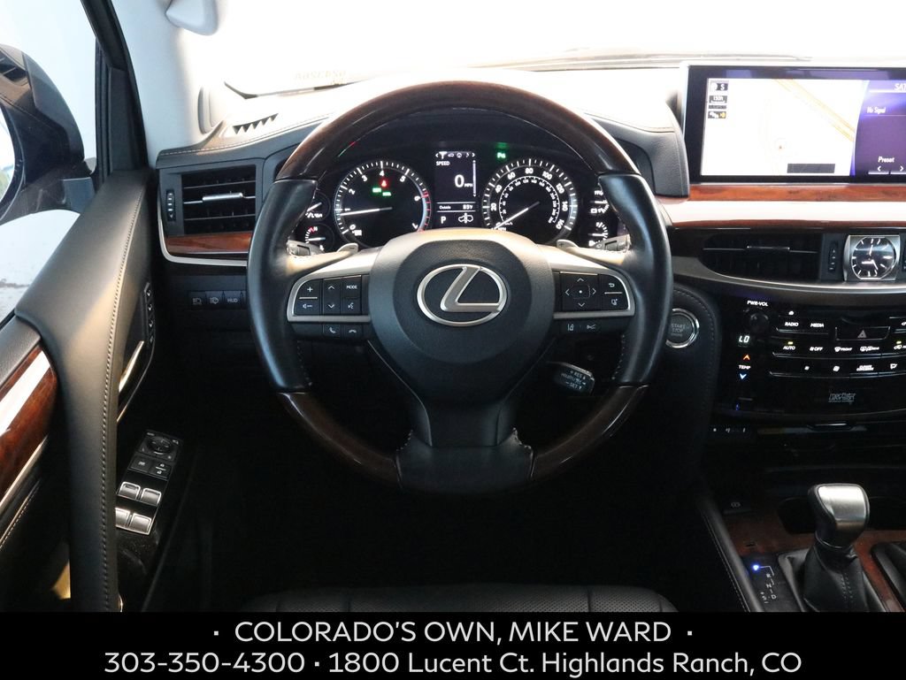 Used 2017 Lexus LX 570 4WD w/ Luxury Package image 8
