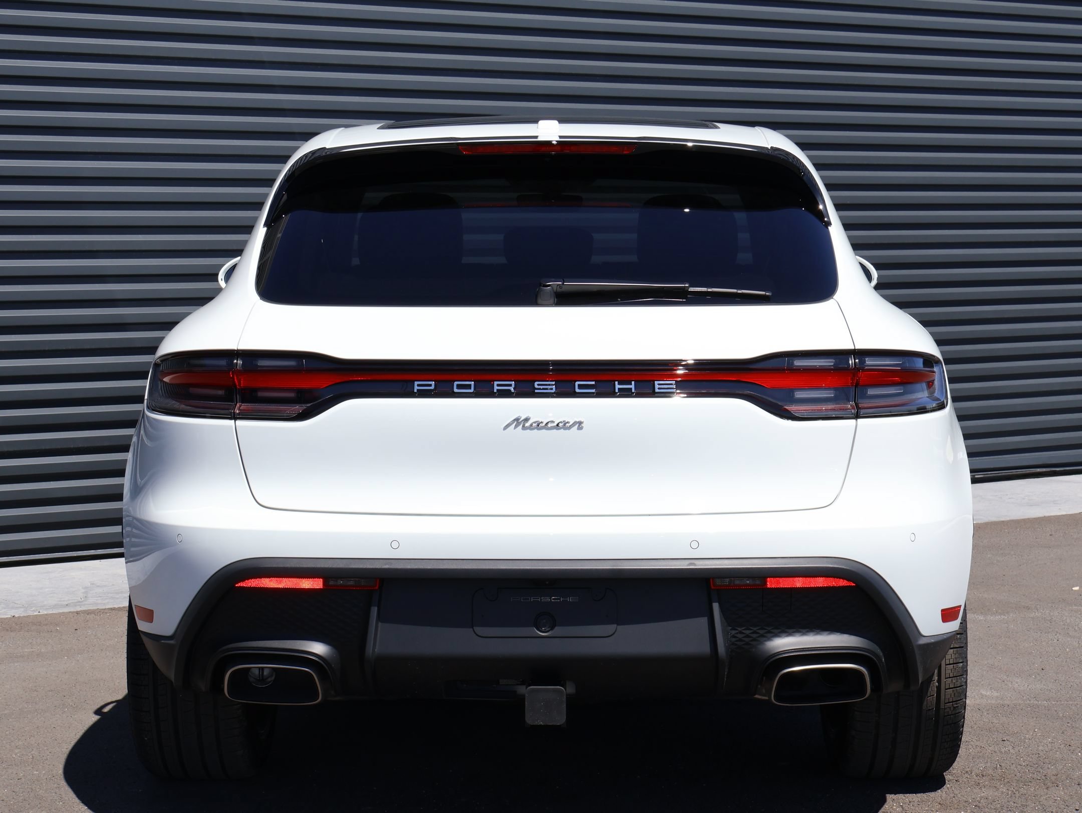 New 2026 Porsche Macan AWD/4WD image 10