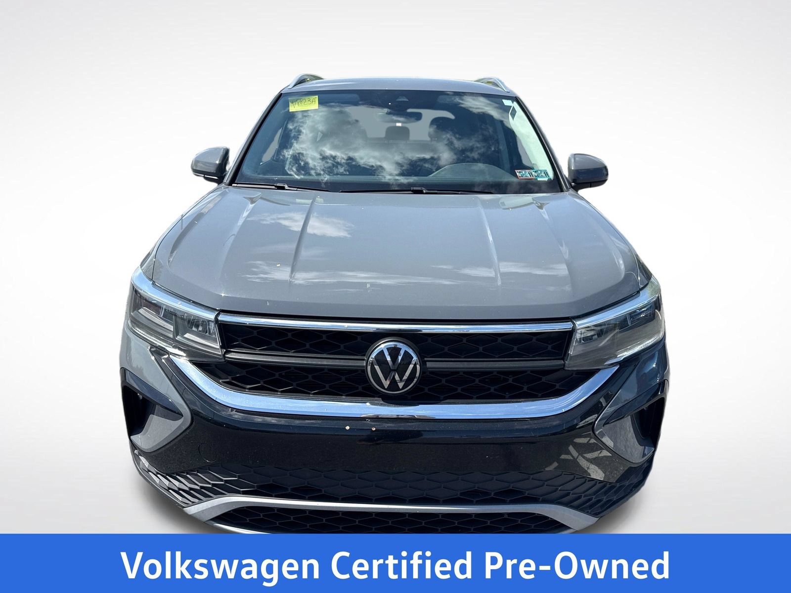Certified 2023 Volkswagen Taos SE AWD/4WD image 9