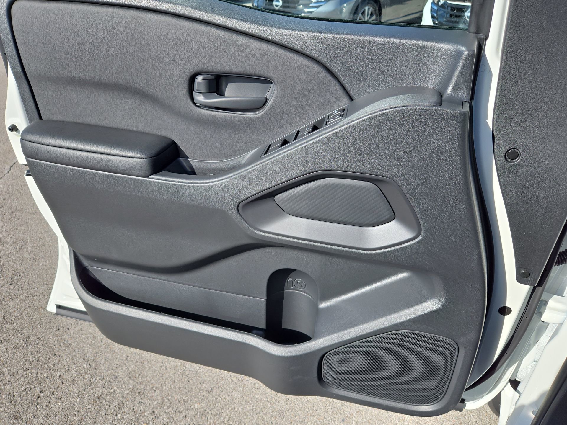 New 2026 Nissan Frontier S image 11