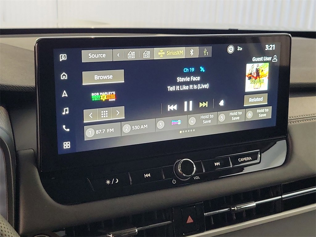 New 2025 Mitsubishi Outlander SE image 19