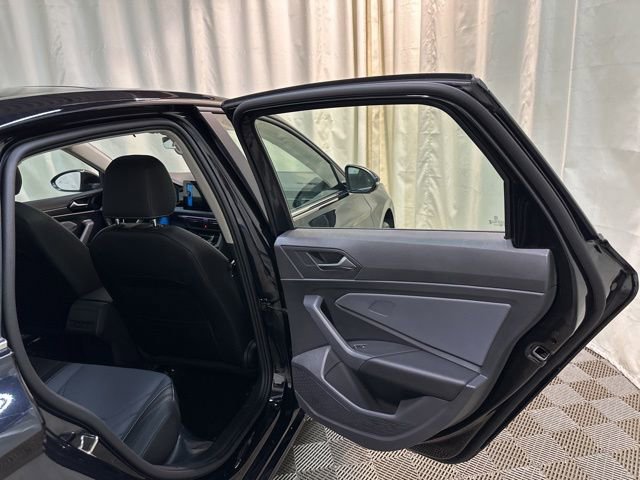 New 2026 Volkswagen Jetta SEL image 32