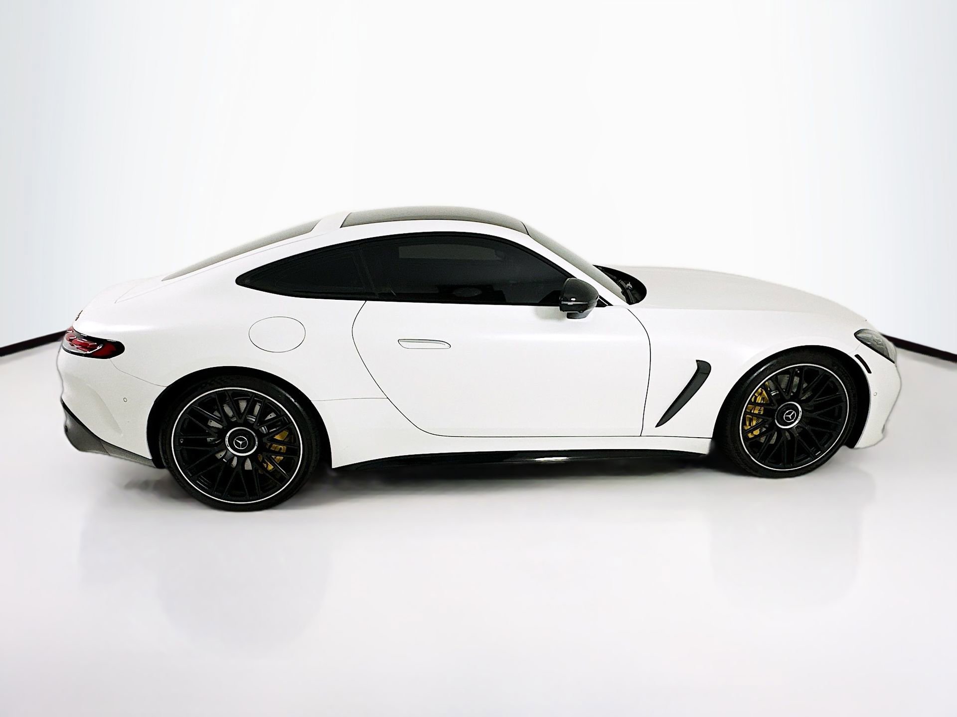 Used 2024 Mercedes-Benz AMG GT 55 image 9