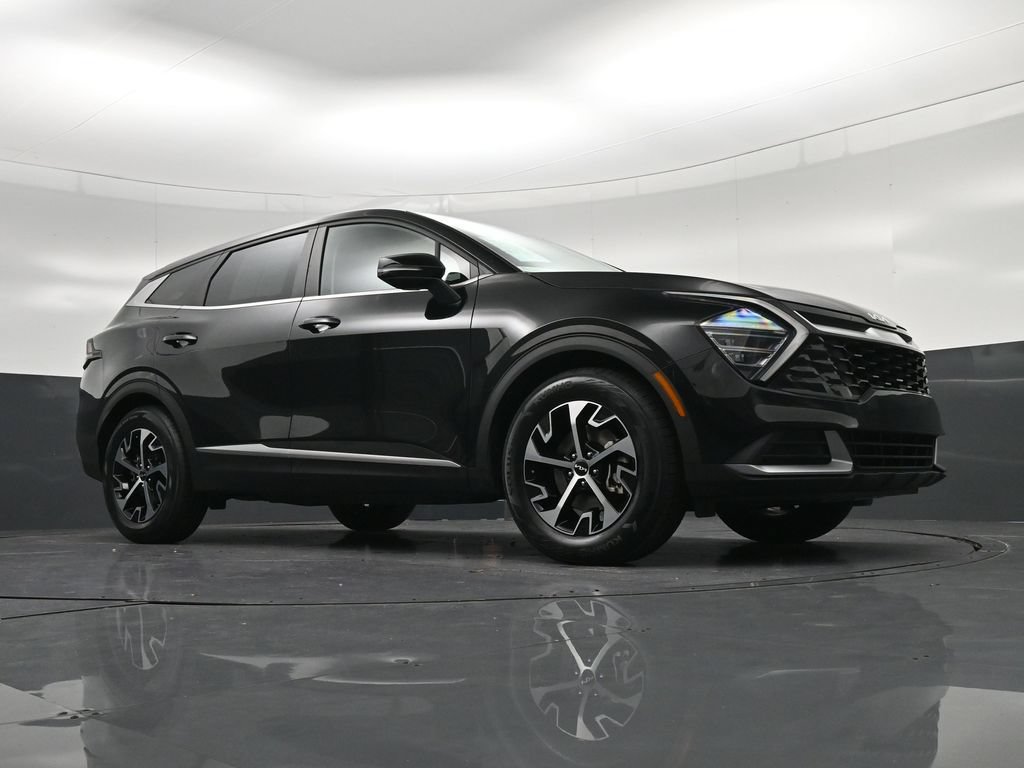 Used 2024 Kia Sportage EX FWD image 28