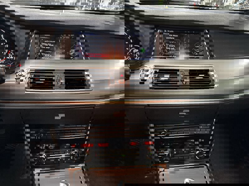 Used 2015 BMW 535i Gran Turismo image 18