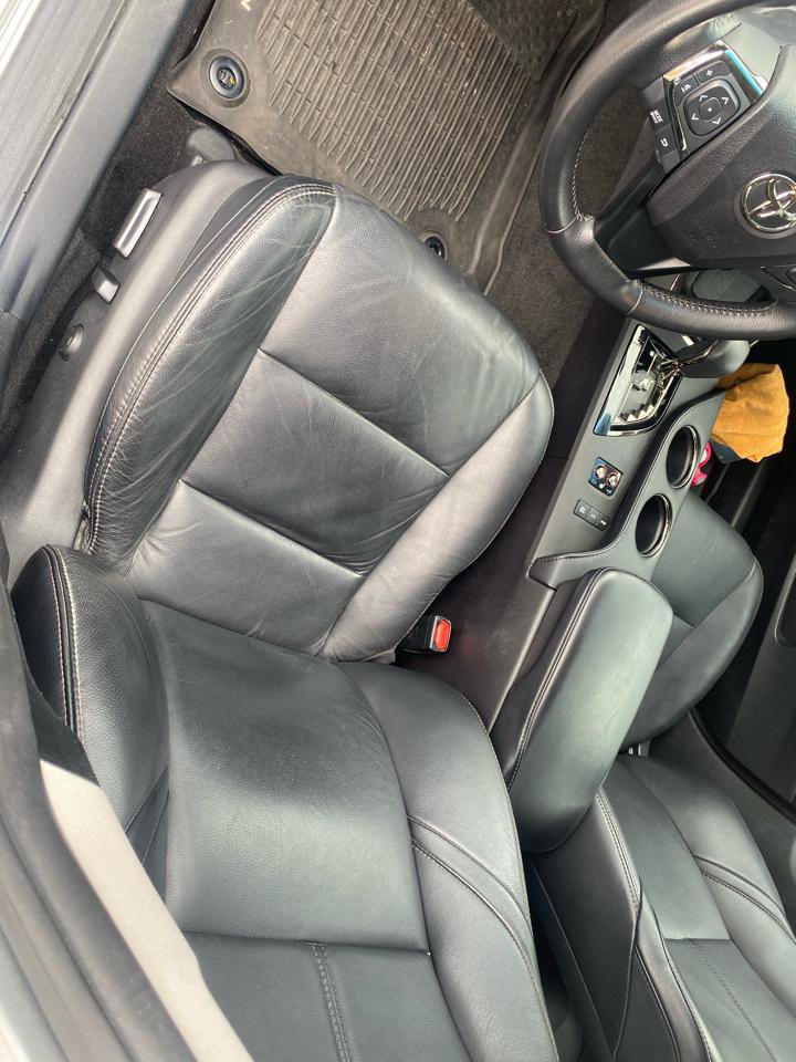Used 2016 Toyota Avalon XLE Premium FWD image 13