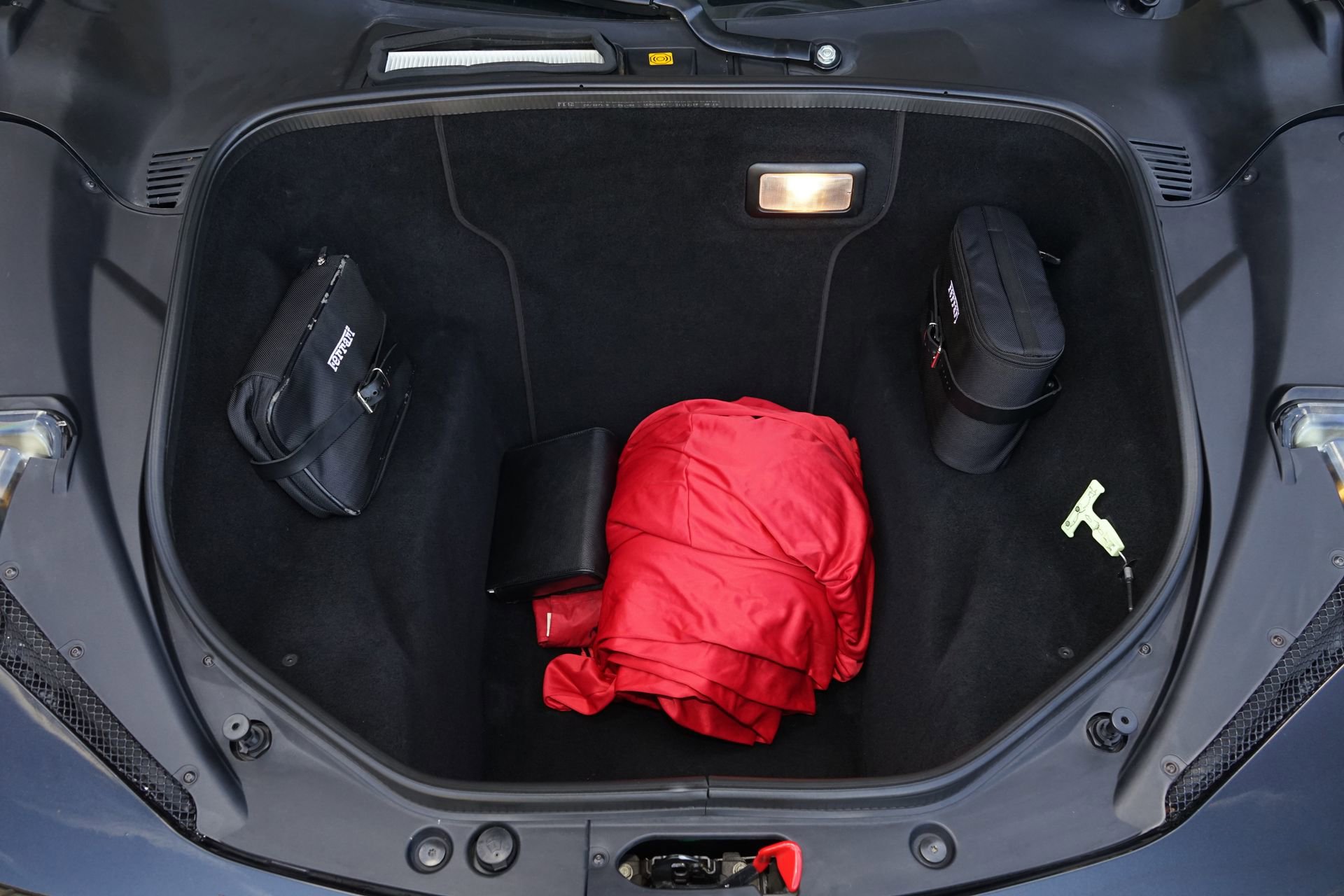 Used 2011 Ferrari 458 Italia Coupe image 24