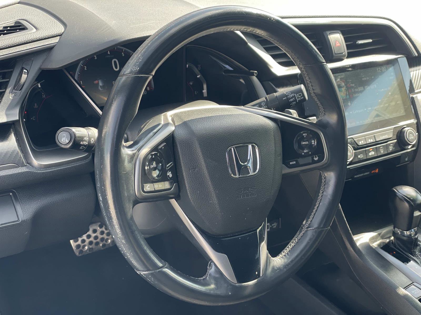 Used 2019 Honda Civic Sport Touring image 4