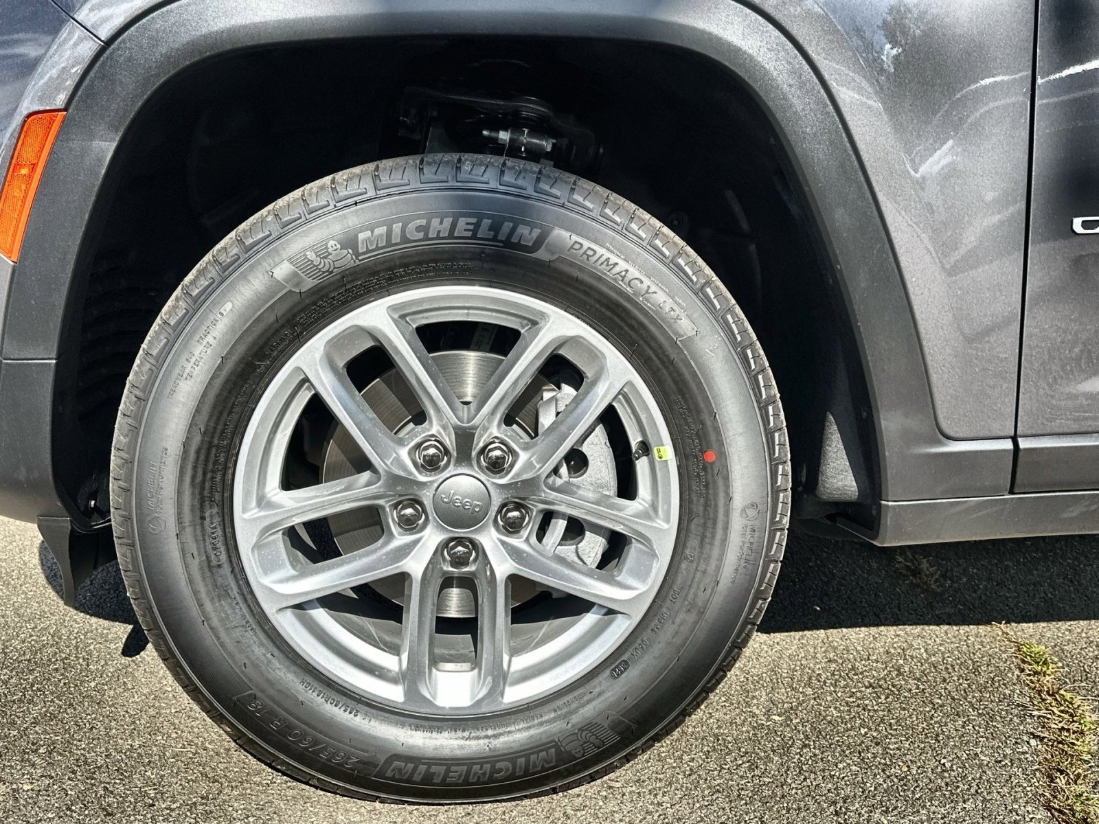 New 2025 Jeep Grand Cherokee Laredo X image 12