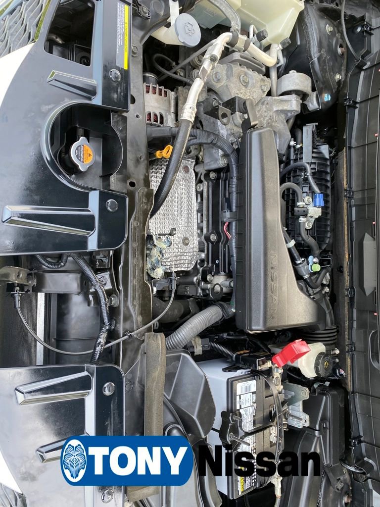 Used 2016 Nissan Rogue SV image 18