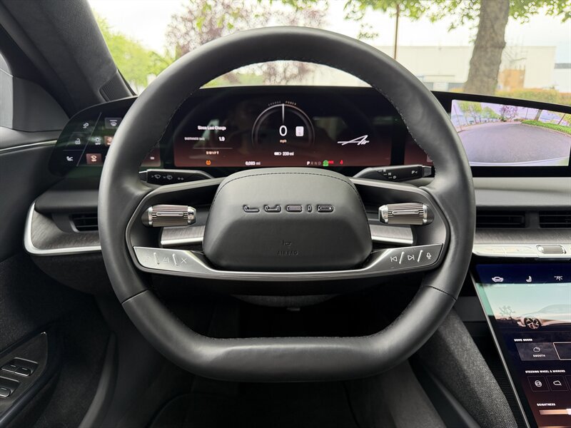 Used 2025 Lucid Air Touring AWD/4WD image 21