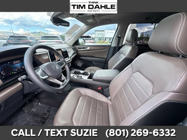 Used 2025 Volkswagen Atlas SEL AWD/4WD image 11