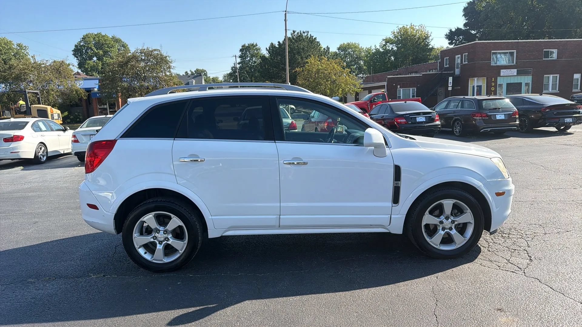 Used 2015 Chevrolet Captiva Sport LT w/ Convenience Package FWD image 4