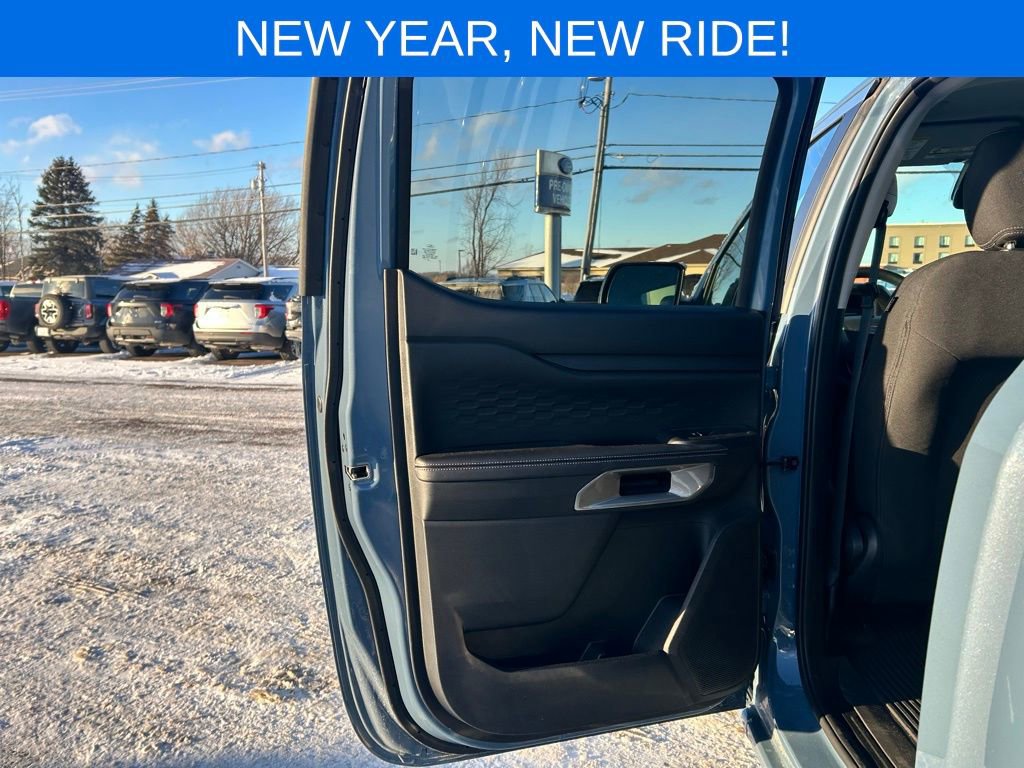 Used 2025 Ford Ranger XLT w/ Trailer Tow Package image 18