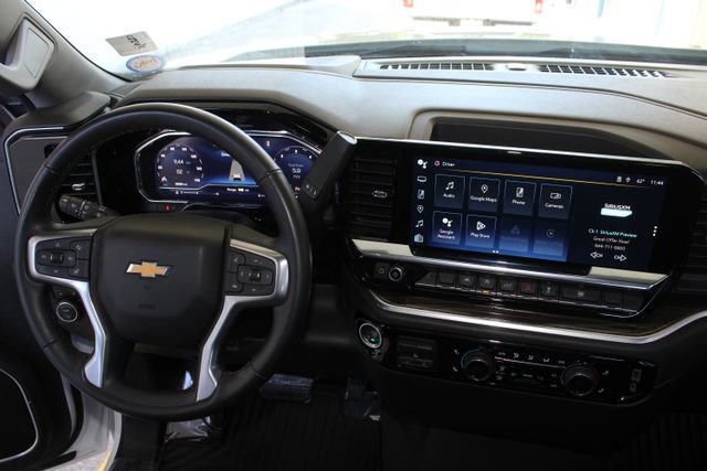 Used 2025 Chevrolet Silverado 1500 LT w/ Work Truck Package image 25