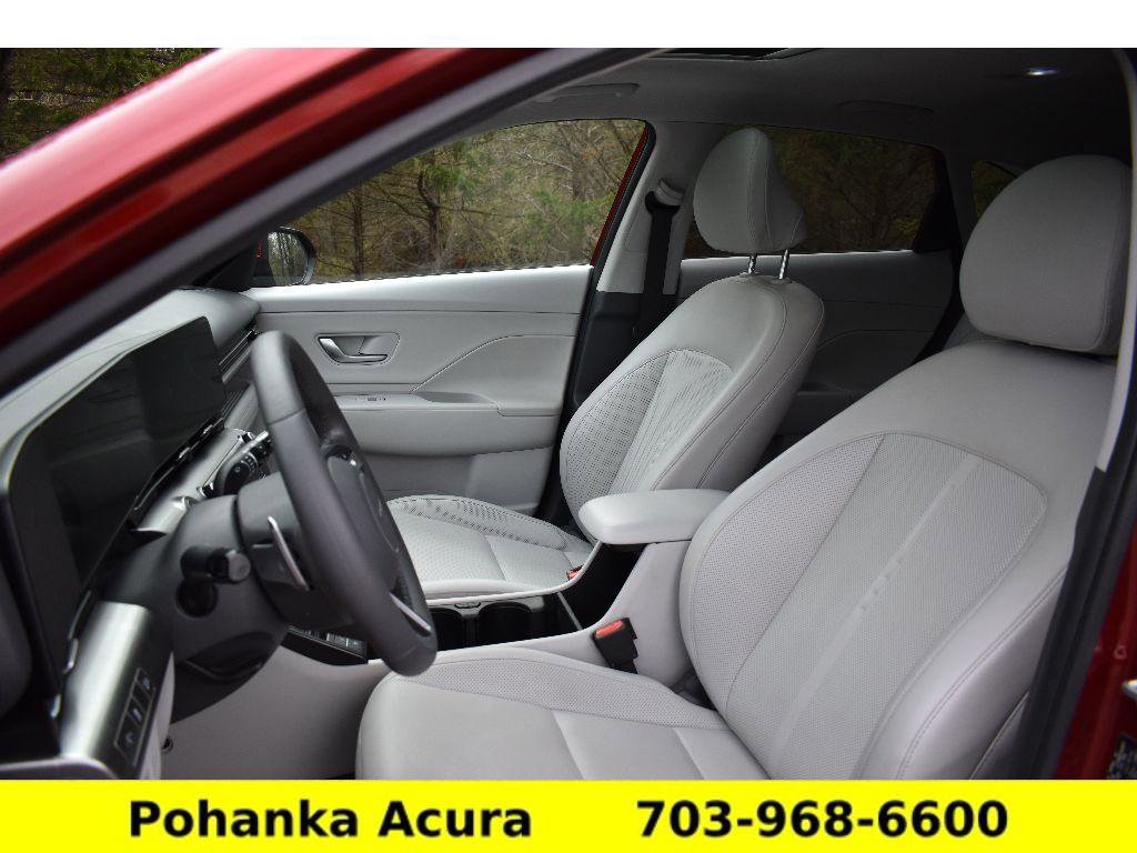 Used 2024 Hyundai Kona Limited image 26