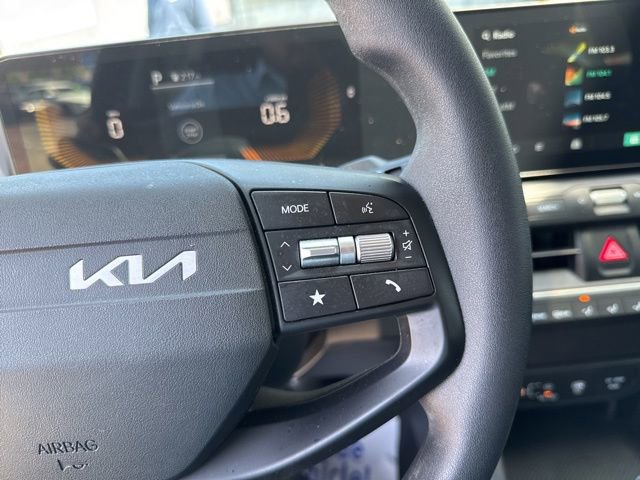 Certified 2025 Kia K4 FWD image 15