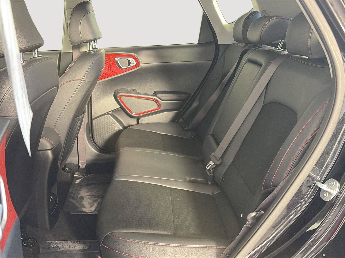 Used 2023 Kia Soul GT-Line FWD image 18