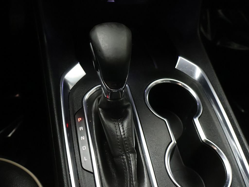 Used 2023 Chevrolet Traverse Premier w/ Redline Edition AWD/4WD image 58