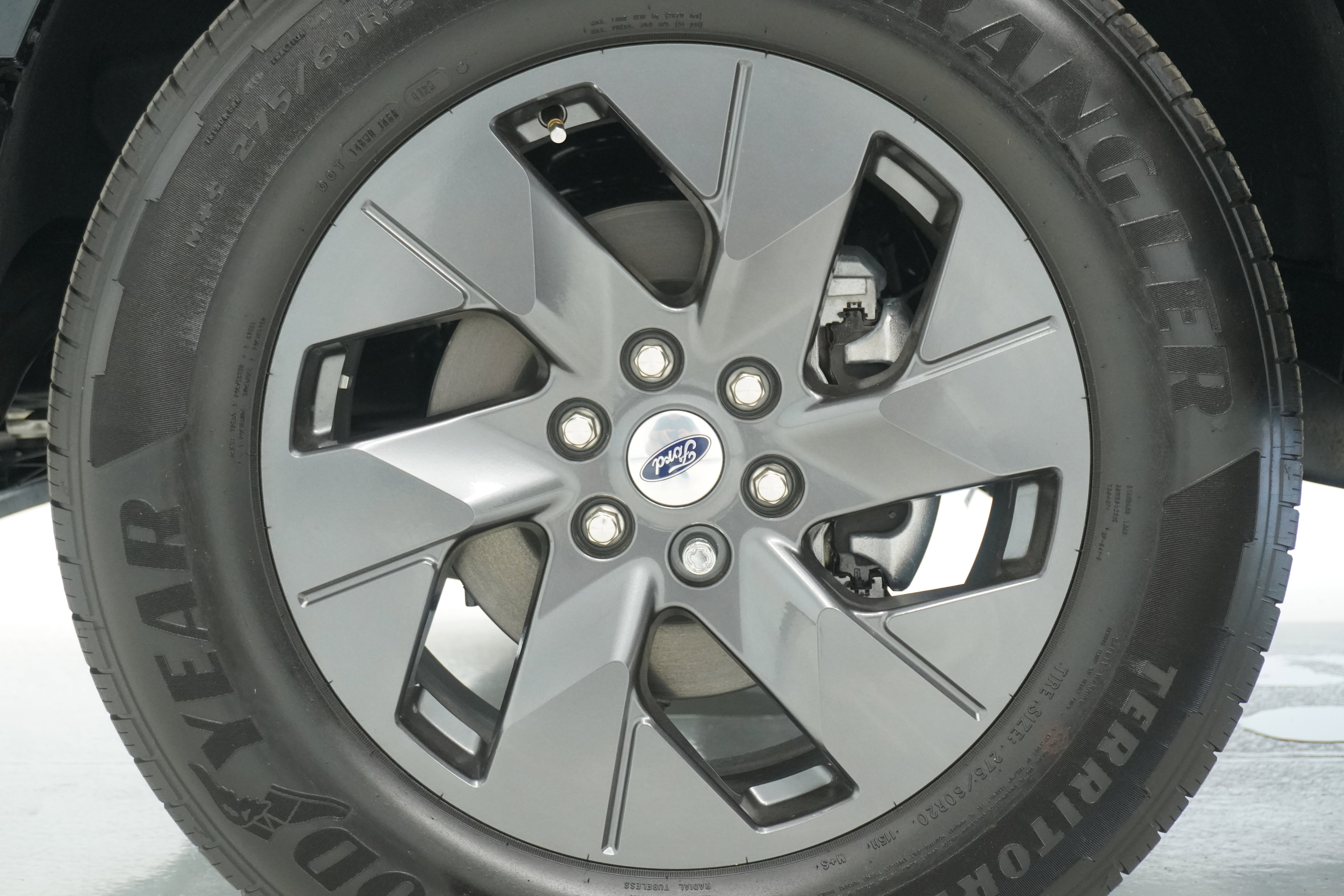 Used 2025 Ford F150 STX w/ Equipment Group 200A image 22