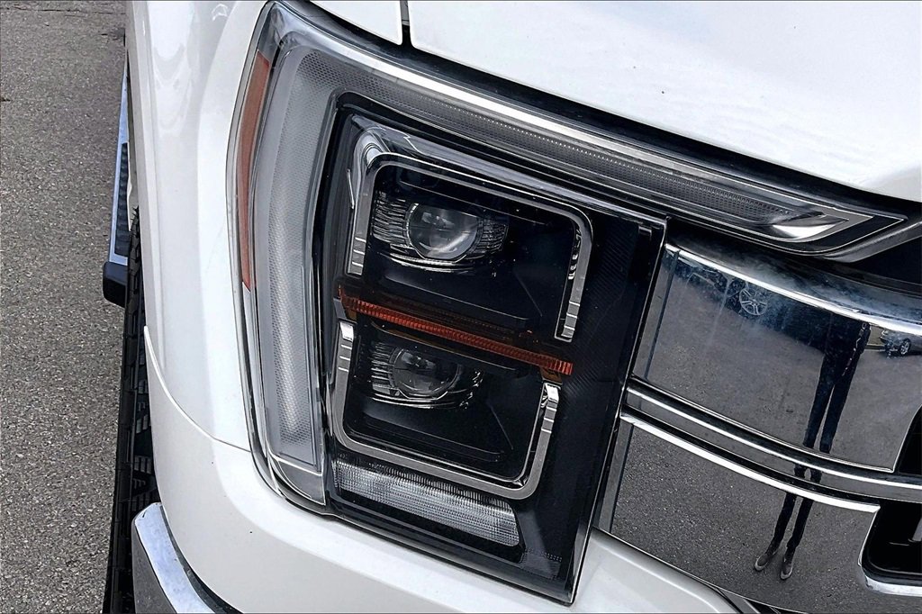 Used 2021 Ford F150 Lariat w/ Equipment Group 502A High image 29