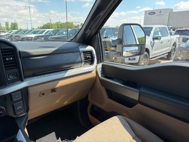 Used 2024 Ford F250 XLT AWD/4WD image 19