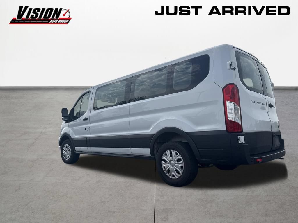 Used 2025 Ford Transit 350 XLT RWD image 8