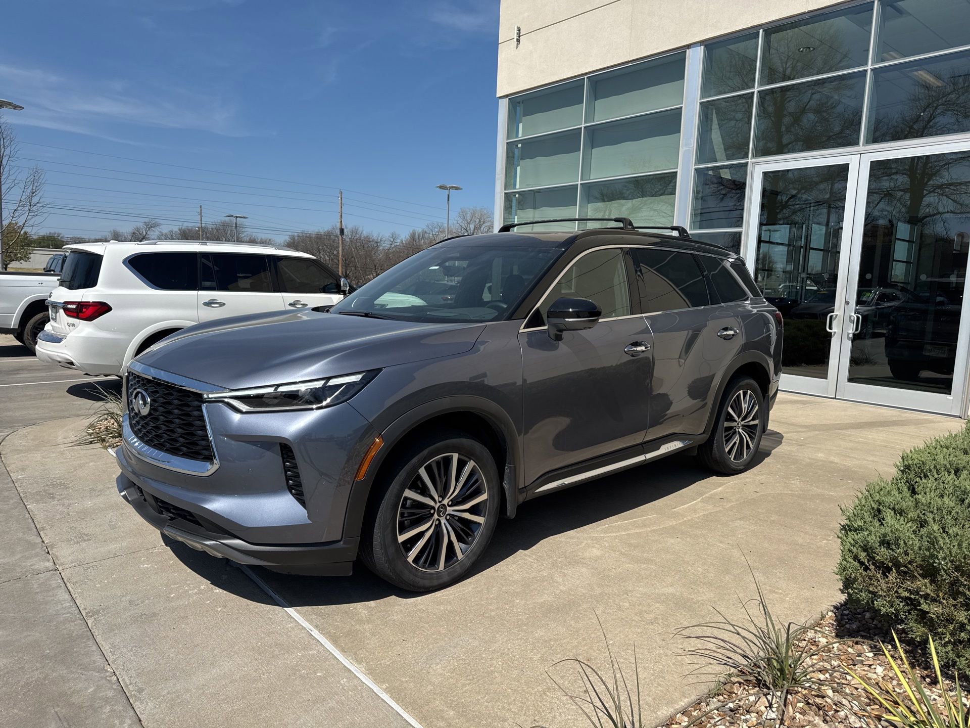 Certified 2023 INFINITI QX60 Autograph w/ Cargo Package image 1