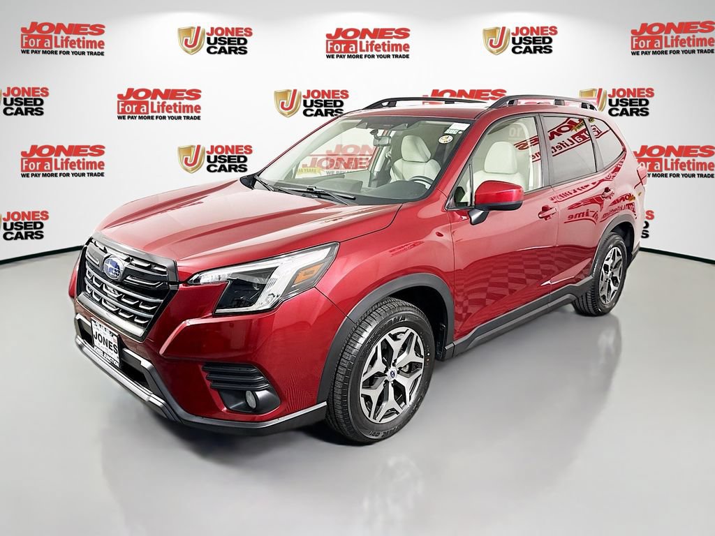 Certified 2022 Subaru Forester Premium AWD/4WD image 14