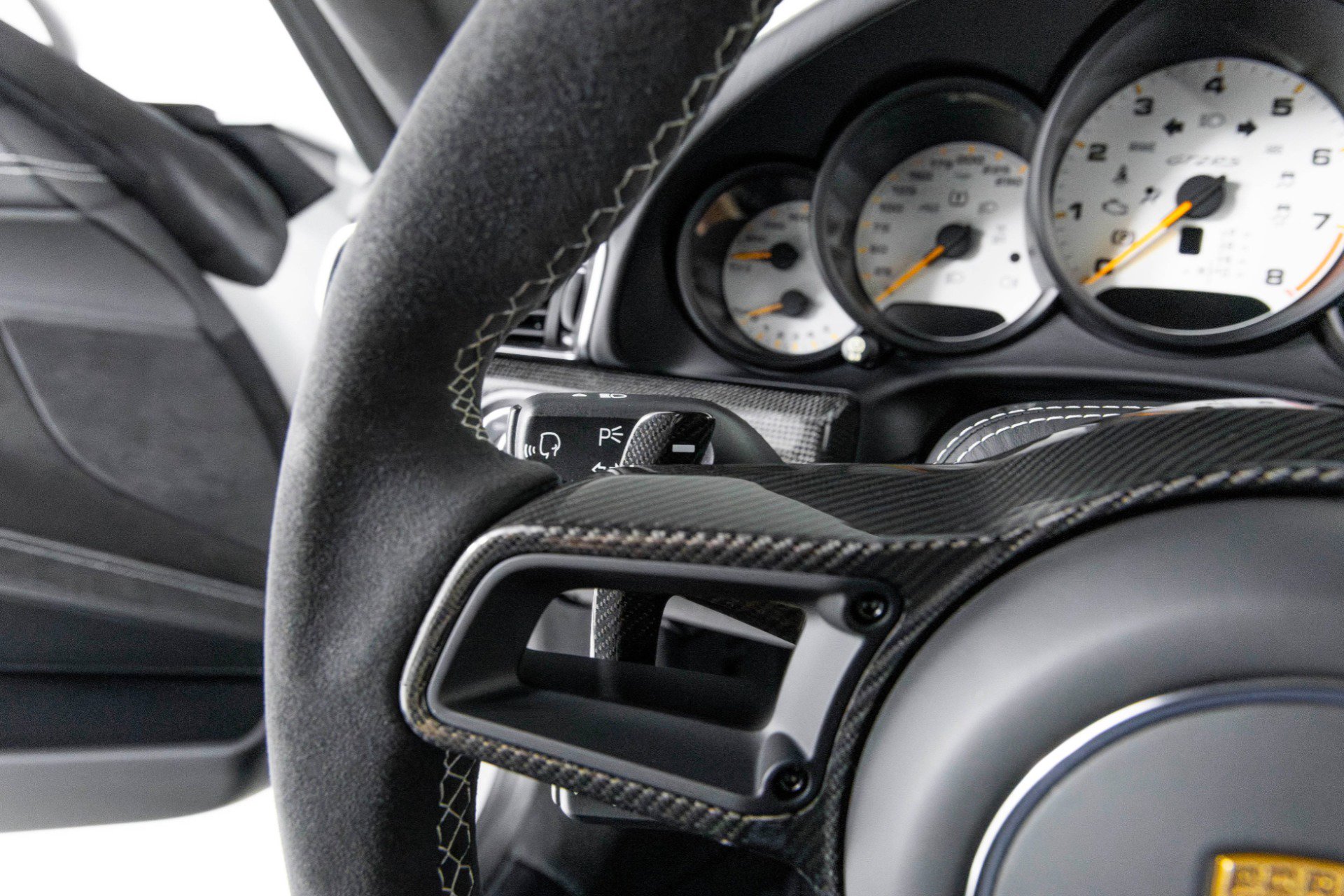 Used 2018 Porsche 911 GT2 RS image 19