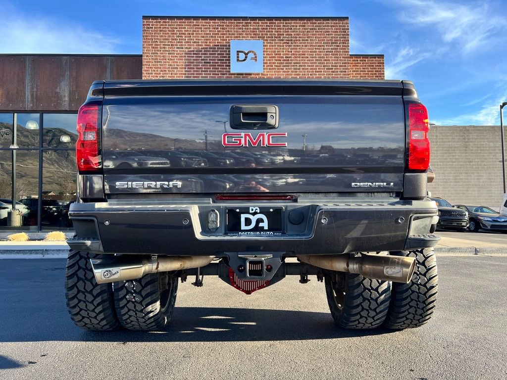 Used 2015 GMC Sierra 3500 Denali w/ Duramax Plus Package AWD/4WD image 5