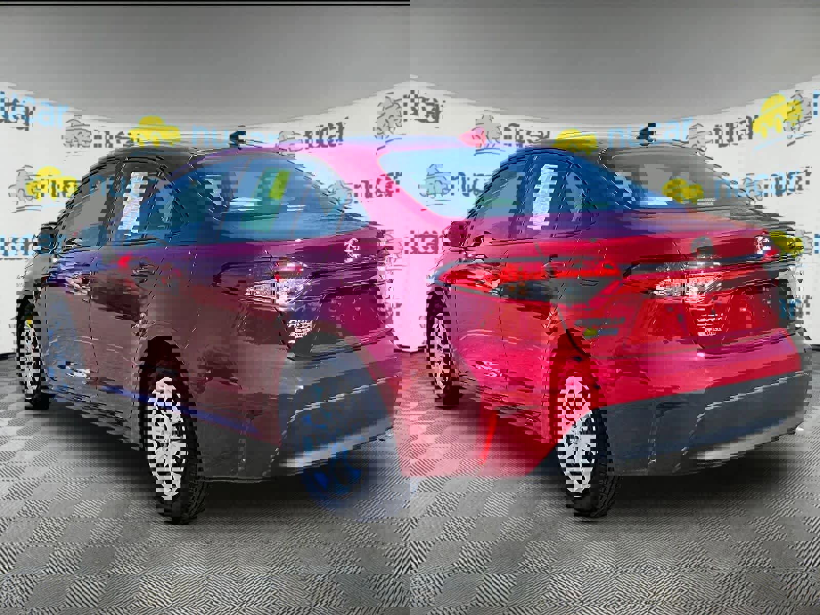 Used 2023 Toyota Corolla LE image 4