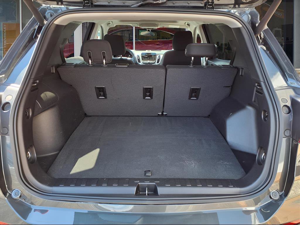 Used 2018 Chevrolet Equinox LT w/ Sun & Infotainment Package image 5