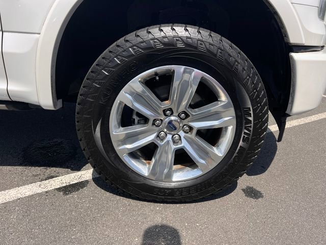 Used 2017 Ford F150 Platinum w/ Equipment Group 701A Luxury AWD/4WD image 36