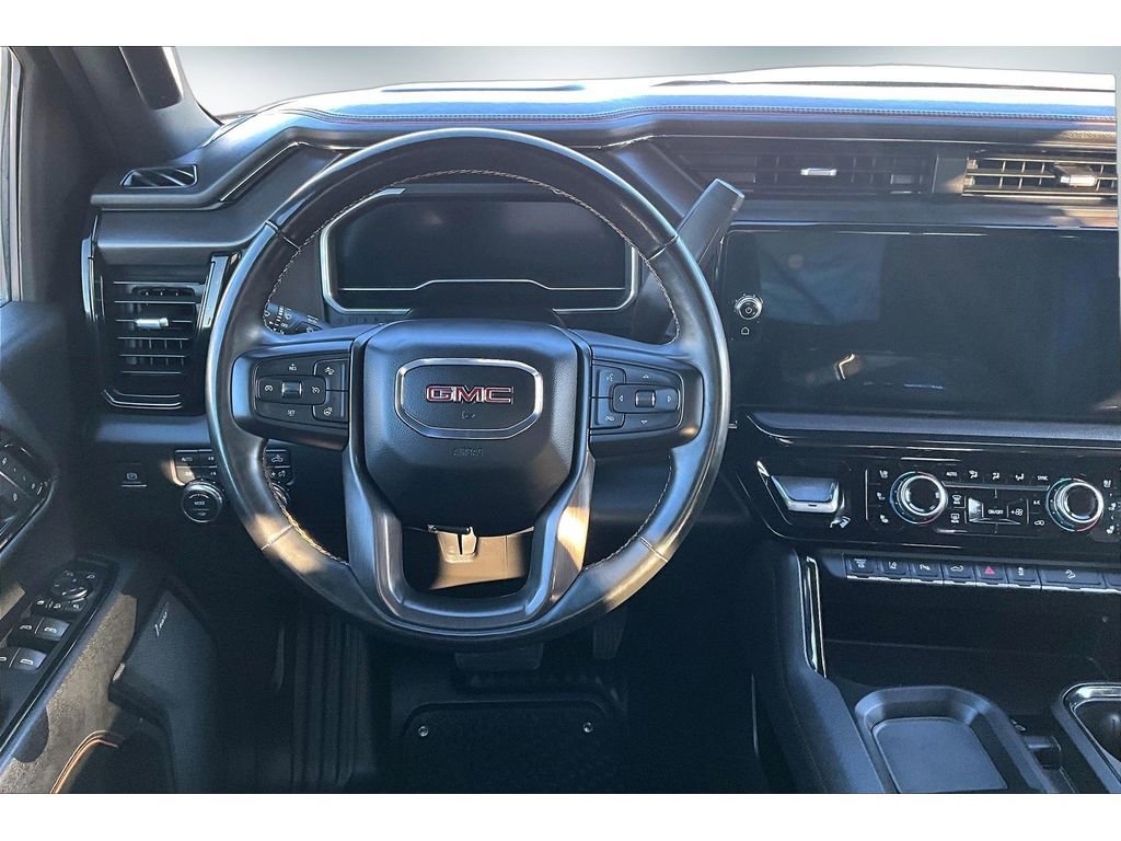 Used 2024 GMC Sierra 2500 AT4 w/ AT4 Premium Plus Package image 7