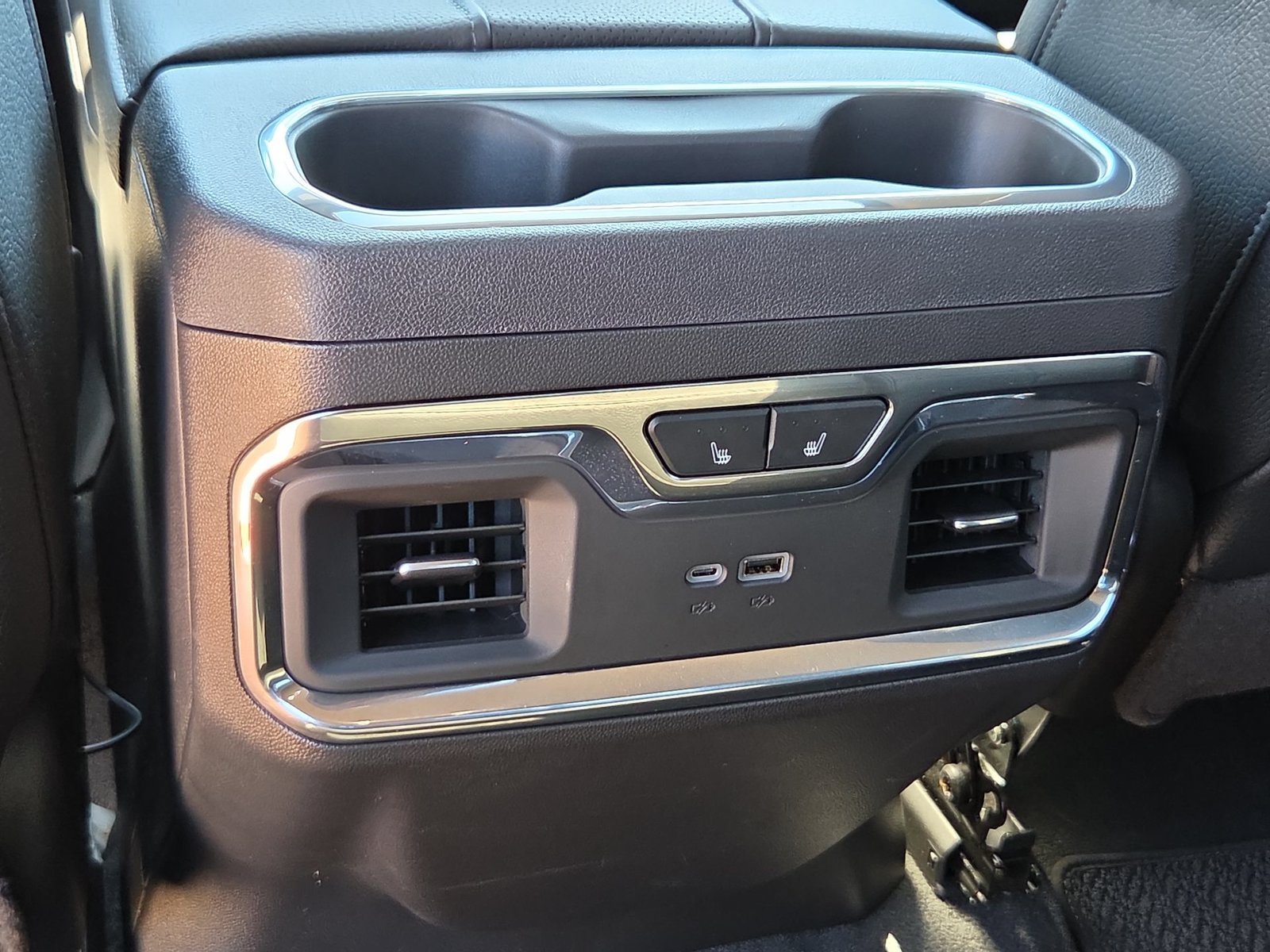 Used 2024 GMC Sierra 1500 Denali w/ Denali Reserve Package AWD/4WD image 22