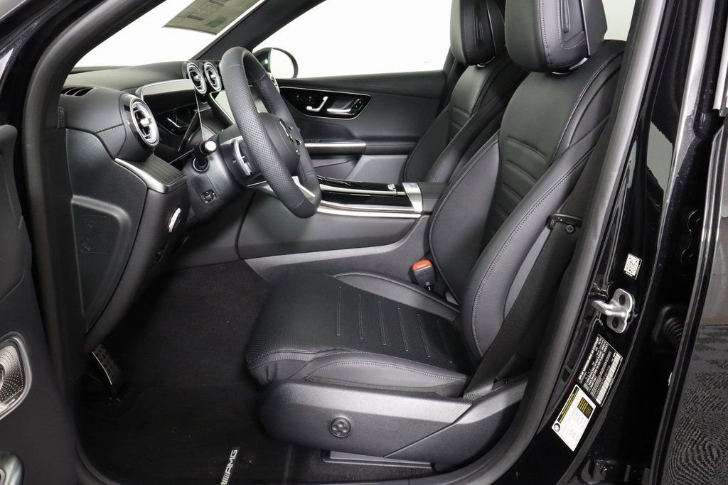 Used 2025 Mercedes-Benz GLC 350e GLC 350e image 14