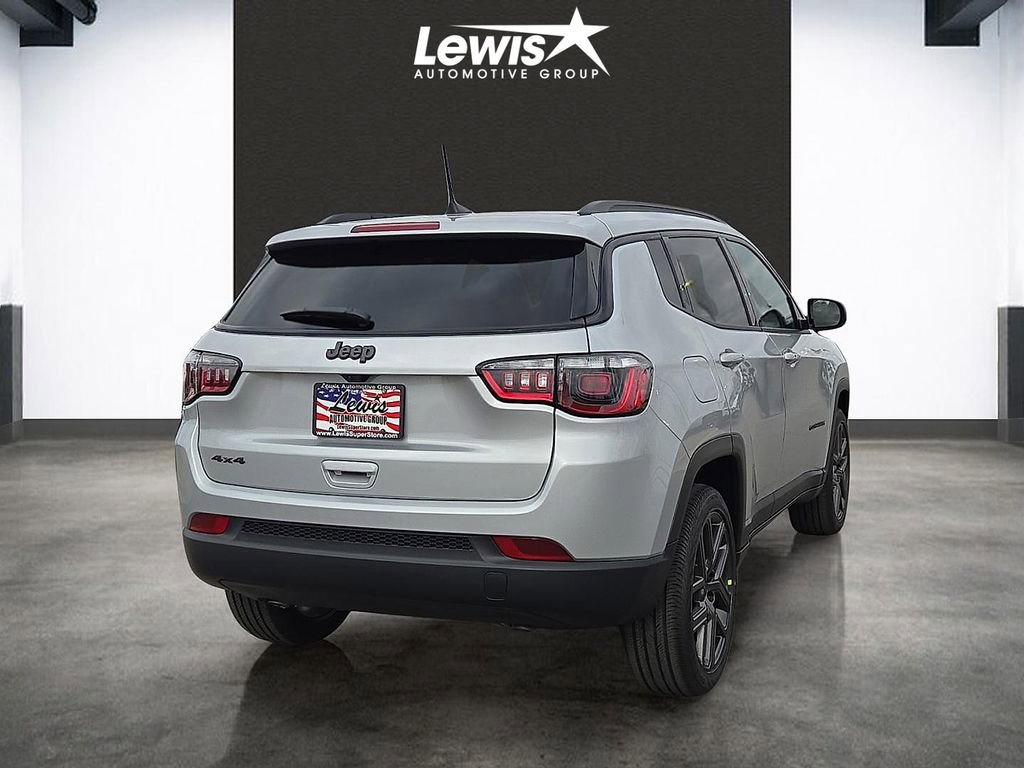 New 2026 Jeep Compass Latitude AWD/4WD image 4