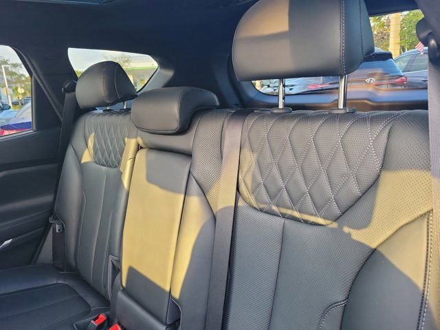 Certified 2023 Hyundai Santa Fe Calligraphy image 14