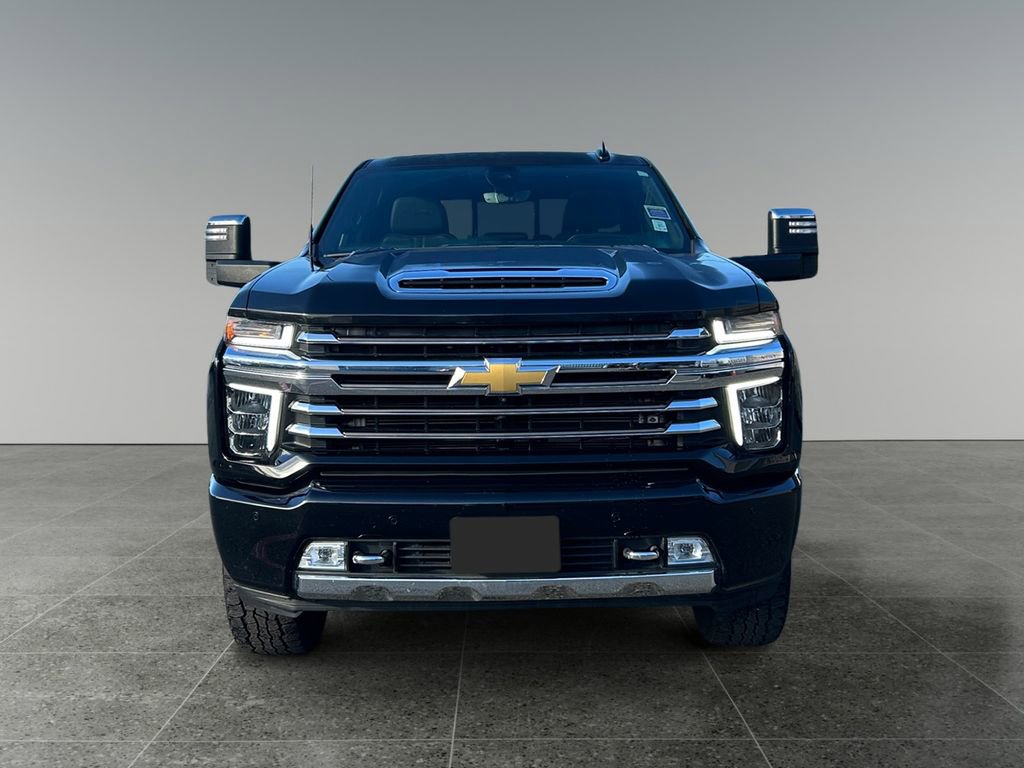 Used 2022 Chevrolet Silverado 3500 High Country w/ Technology Package image 2